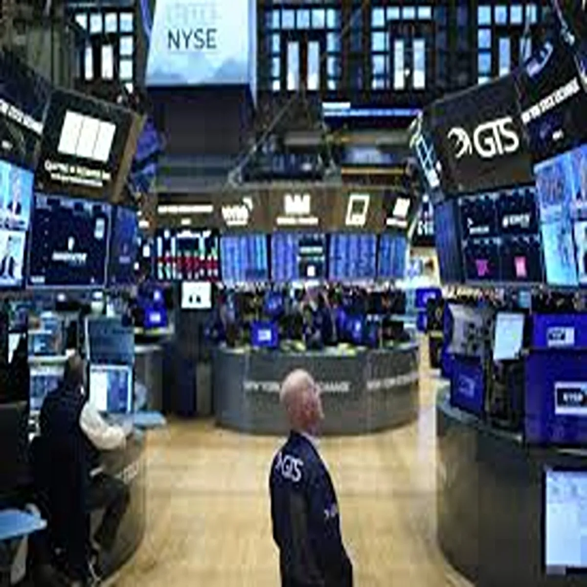 Wall Street Rallies Earnings Fed Signals